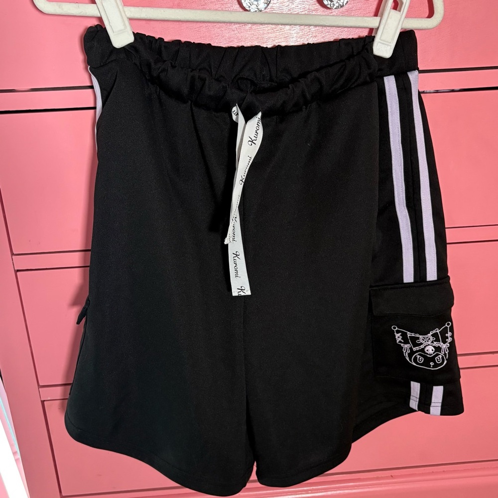 Sold 🖤Kuromi long shorts